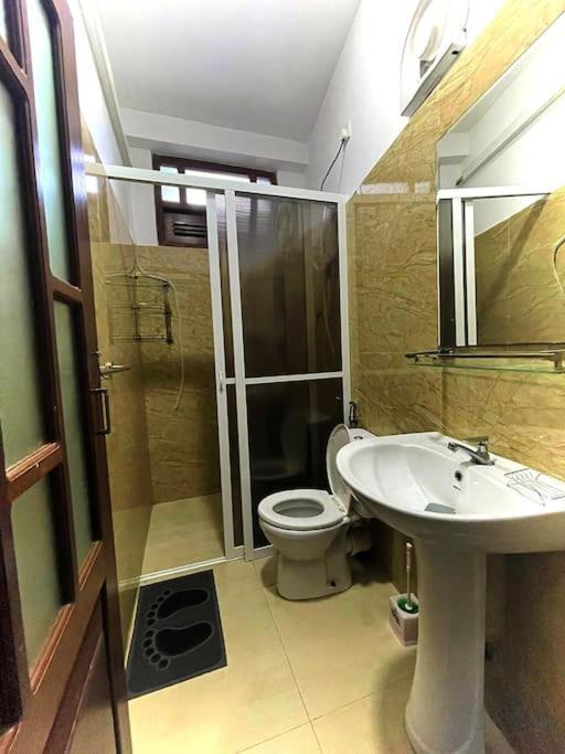 Saru Holiday Apartment - Upto 6 Guests Канди Екстериор снимка